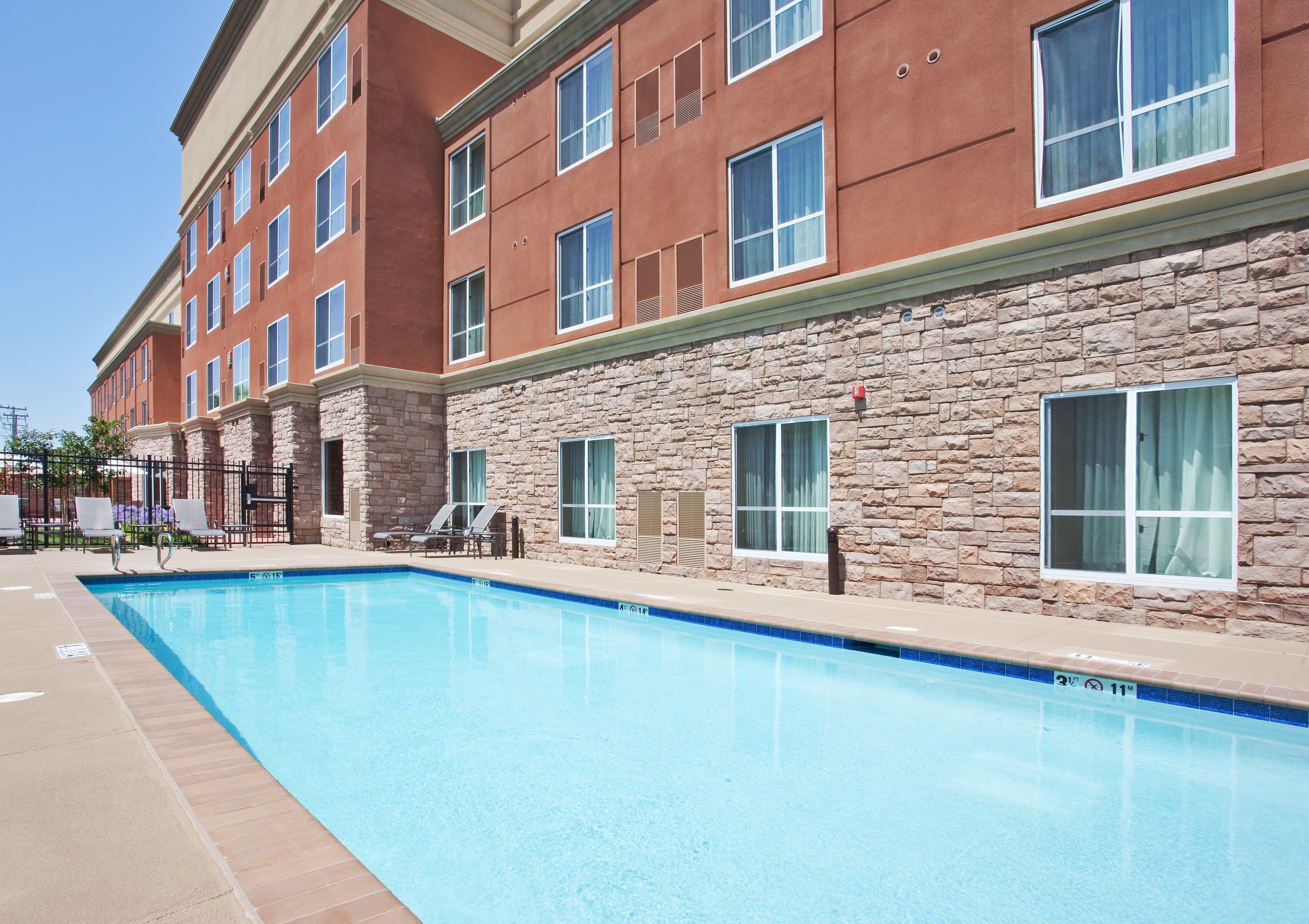 Holiday Inn Oakland Airport By Ihg Exterior photo